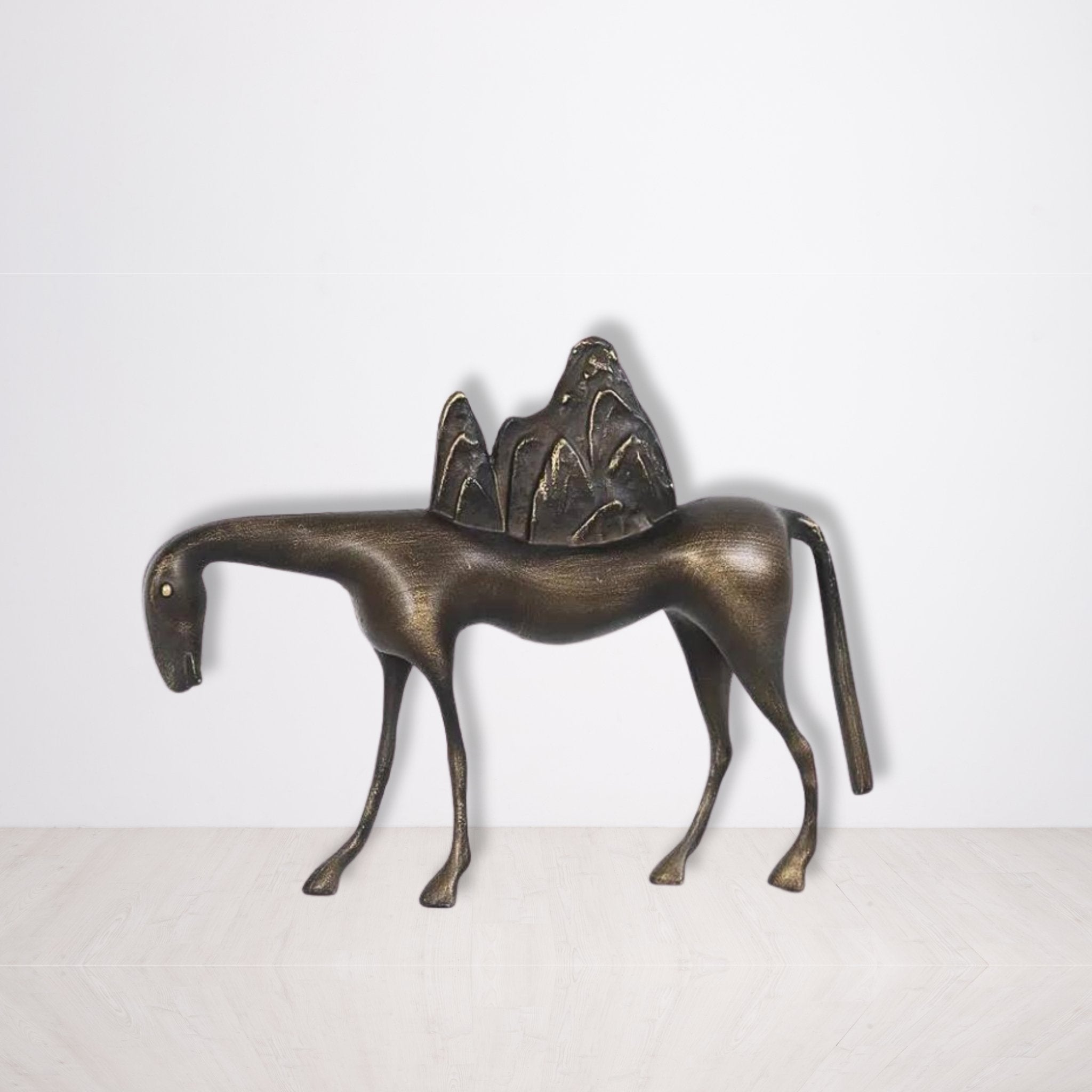 Horse Statue - MICASA DELARTE